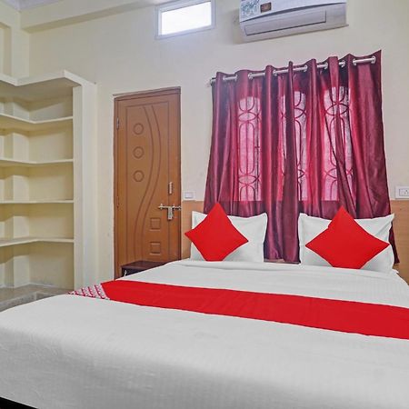 Super Hotel O Rbs Square Langer Houz Haidar Sahibguda Exterior foto