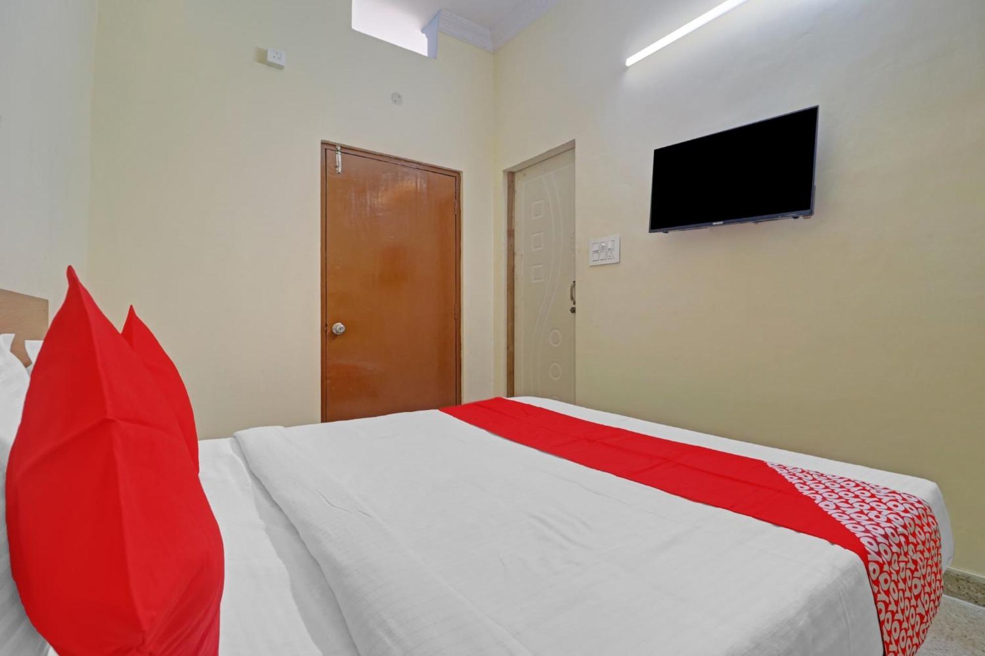 Super Hotel O Rbs Square Langer Houz Haidar Sahibguda Exterior foto